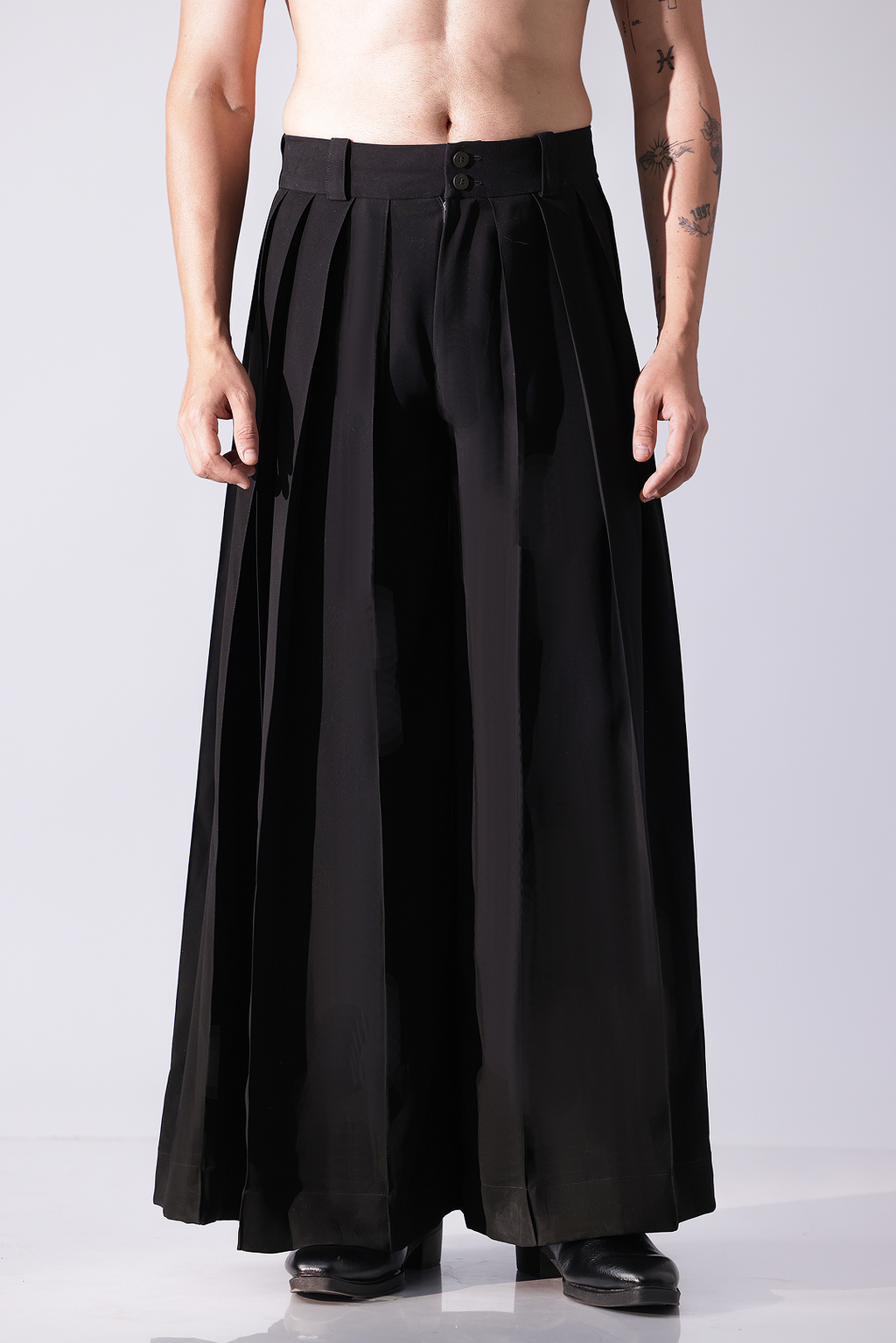 Nivi Trouser