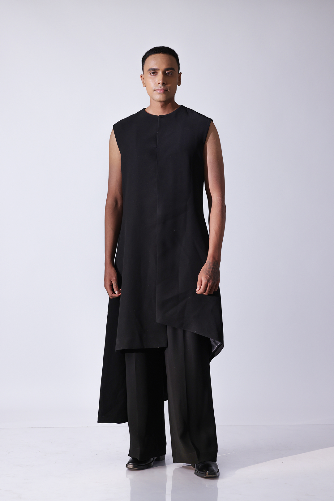 LONG BANDI - Round neck long bandi with asymetrical hem