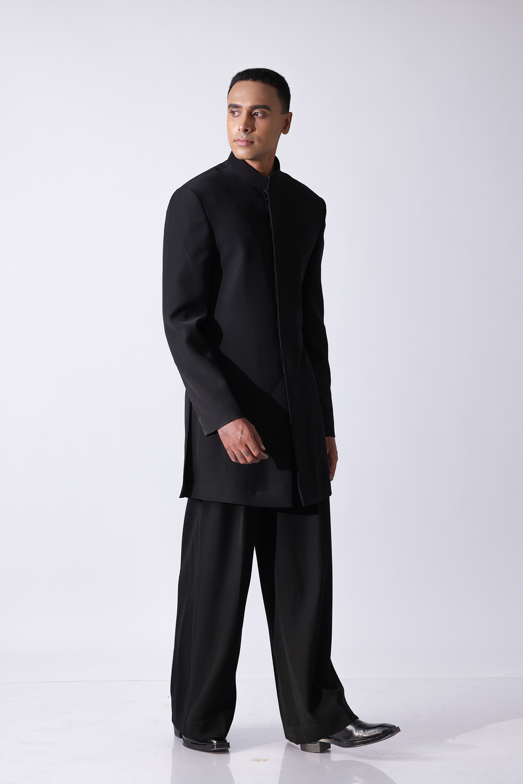 SHERWANI - Classic black button hidden sherwani