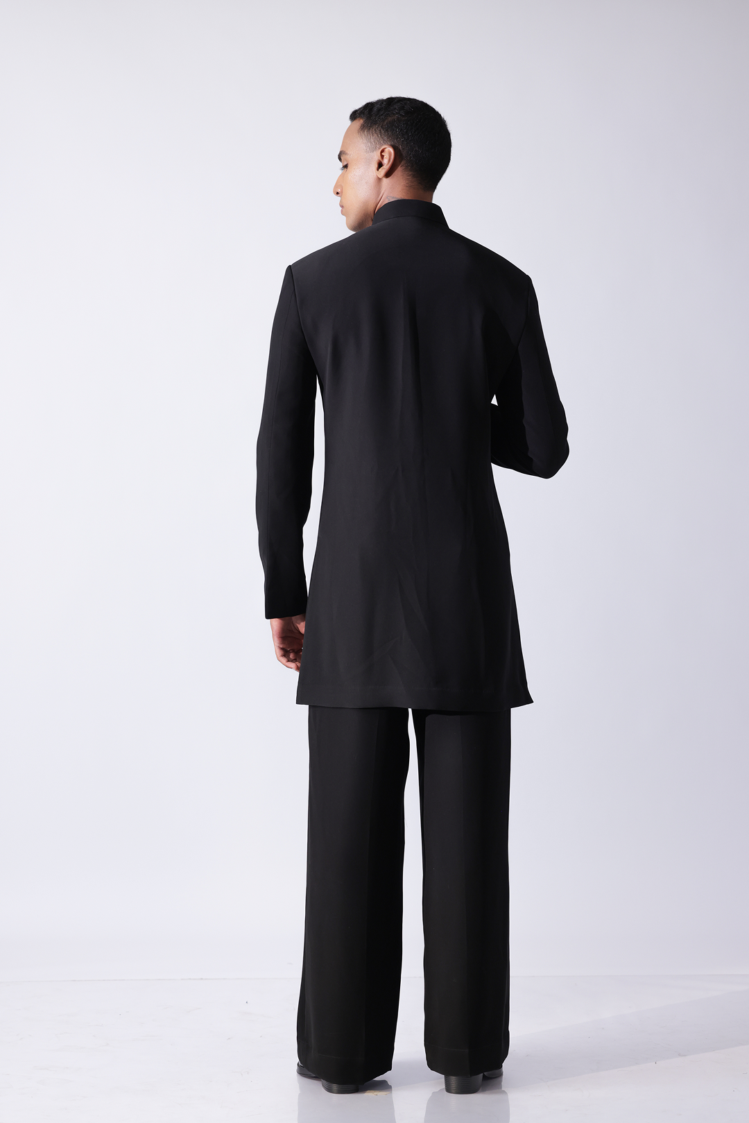 SHERWANI - Classic black button hidden sherwani