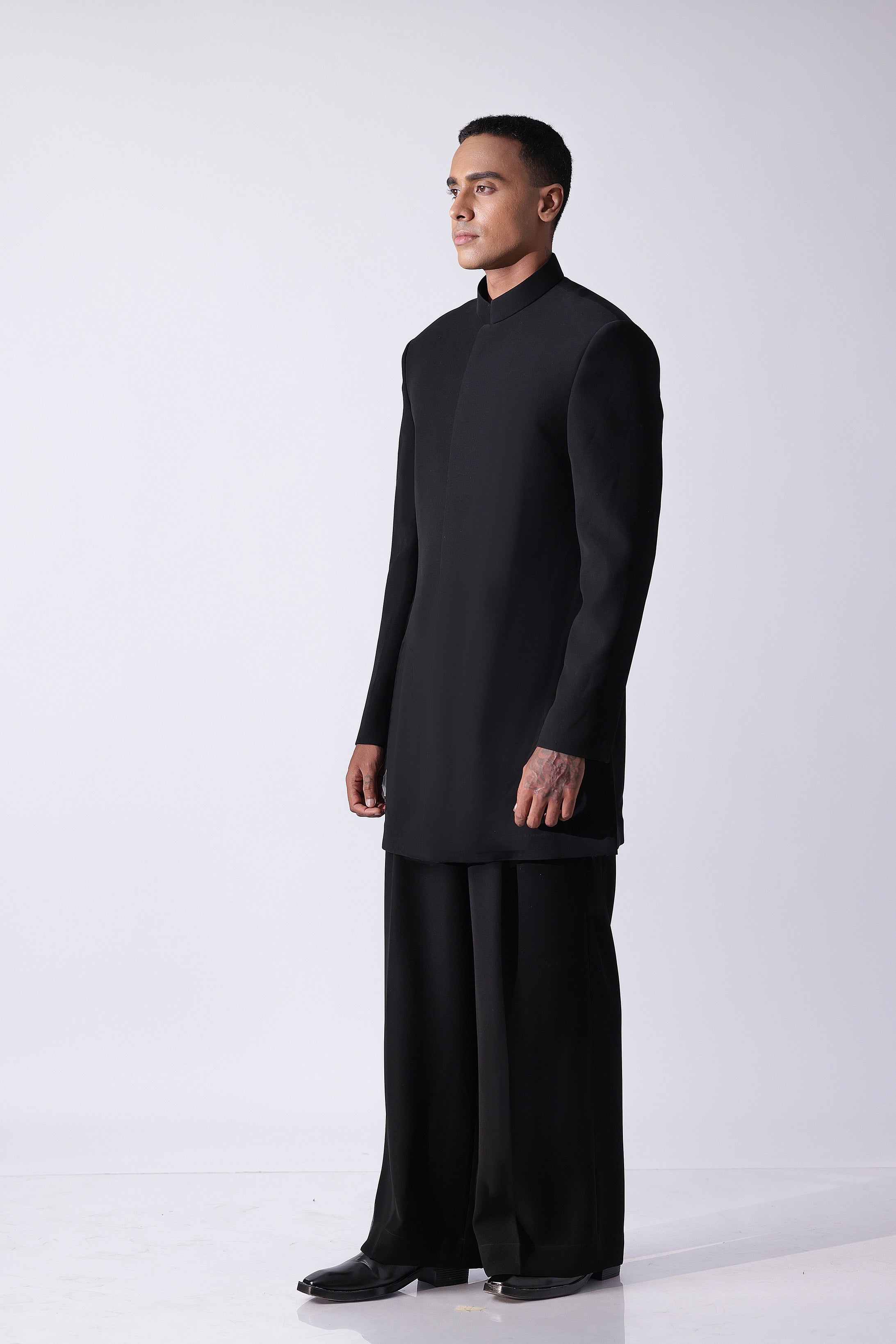Dhruva Sherwani