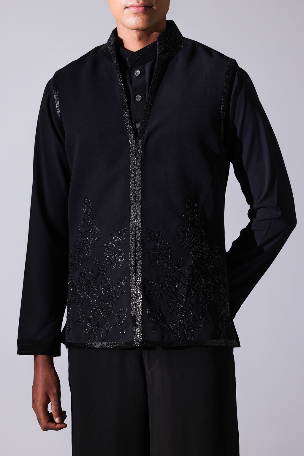 Black bandi with floral beads emboidery