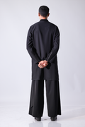 SHERWANI - Black Button-hidden classic sherwani