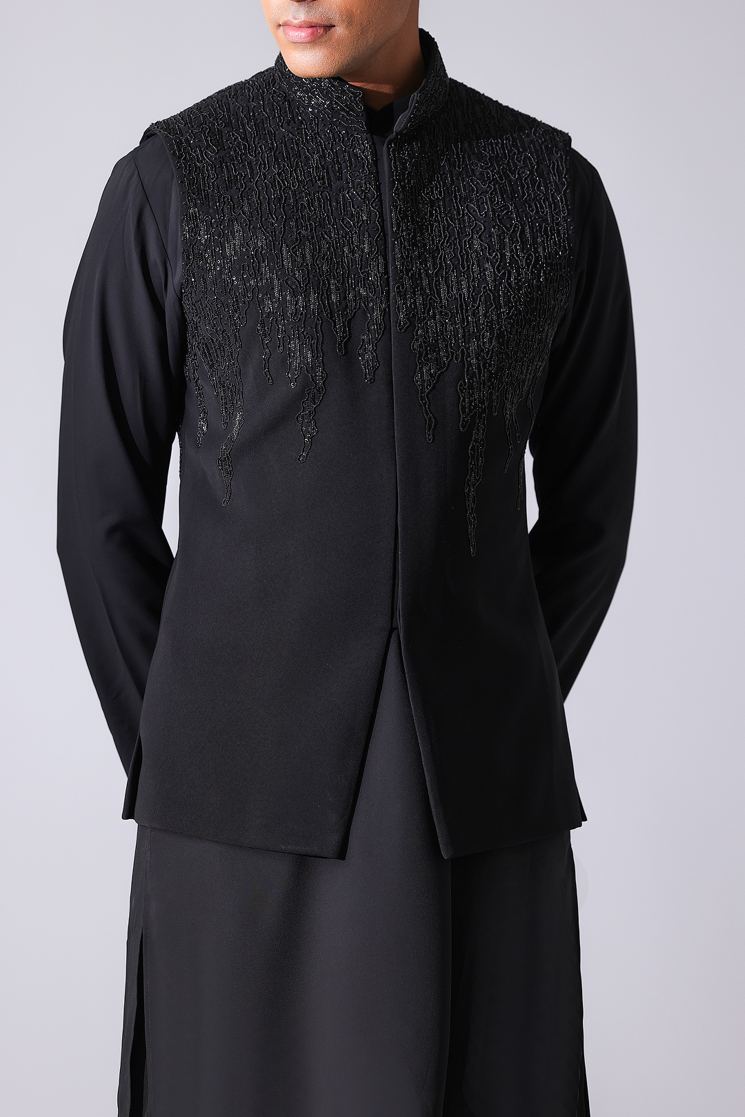 Black Tonal Embroidery Bandi