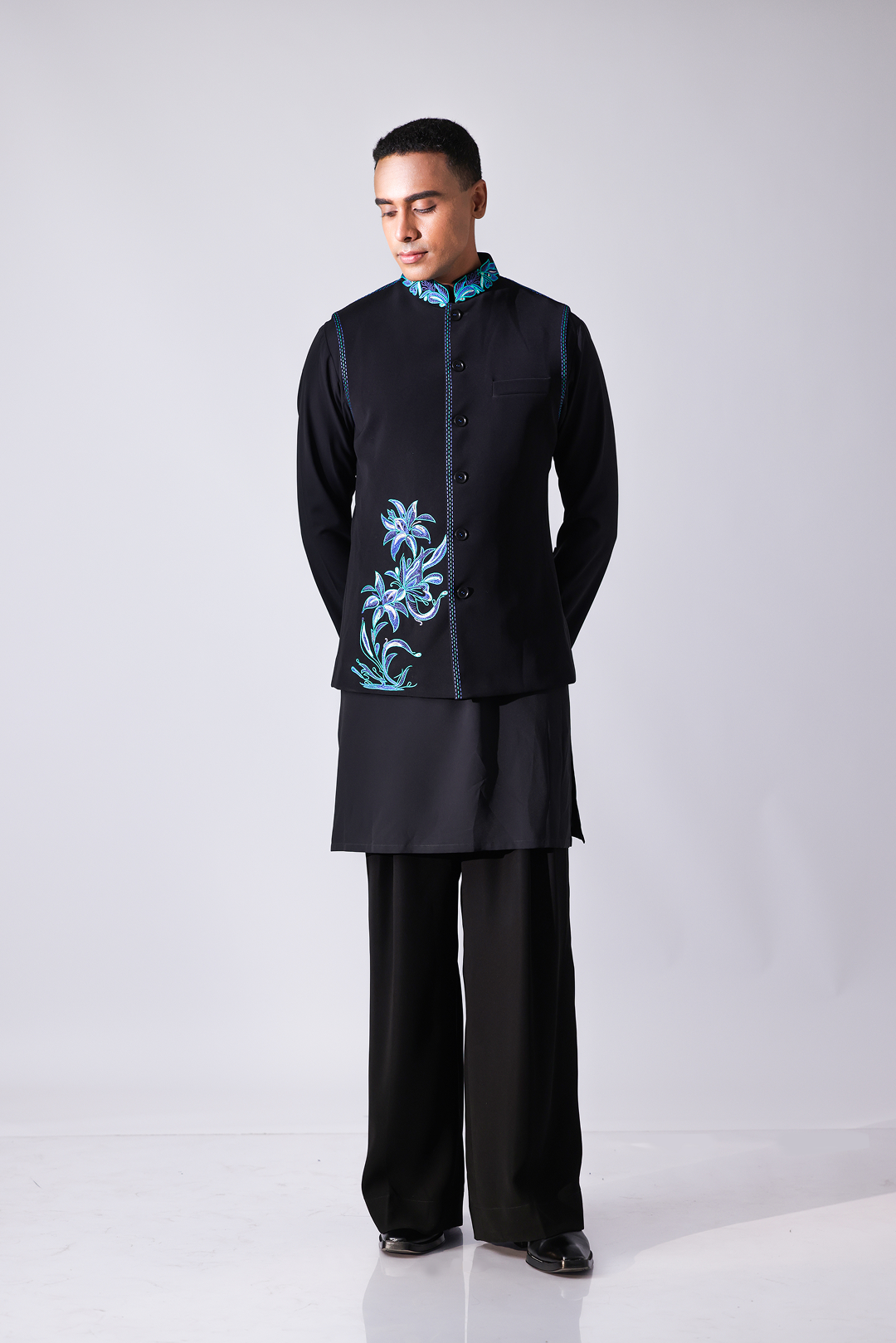 BANDI - Black bandi with blue floral embroidery
